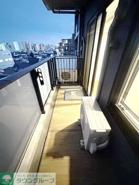 バルコニー　バルコニー