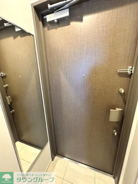 玄関　※写真は同タイプ住戸です。