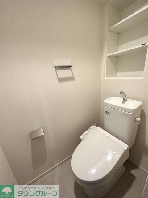 トイレ　※写真は同タイプ住戸です。