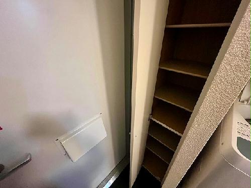 玄関　設備・仕様は号室により異なる為、現状を優先いたします。