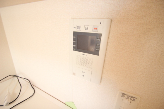 セキュリティ　※別号室の写真となります