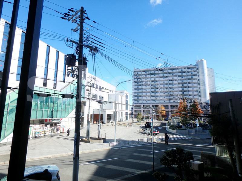 眺望　JR灘駅が目の前です☆