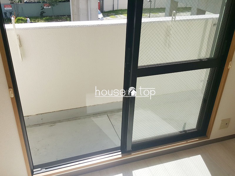 バルコニー　南面バルコニー！日当たり・通風良好です♪