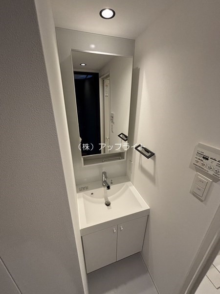 洗面設備　独立洗面台