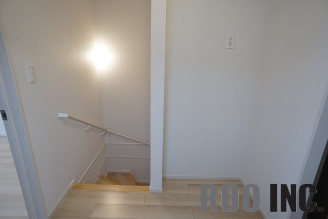 居室・リビング　冷蔵庫置き場