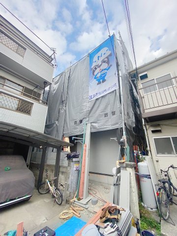 建物外観　建築中写真