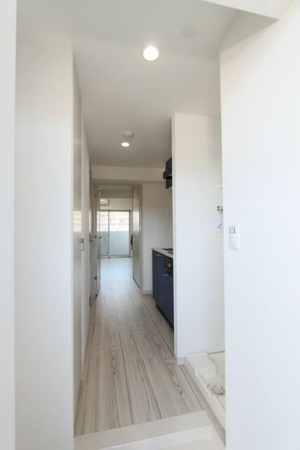 居室・リビング　写真は別室・内装参考