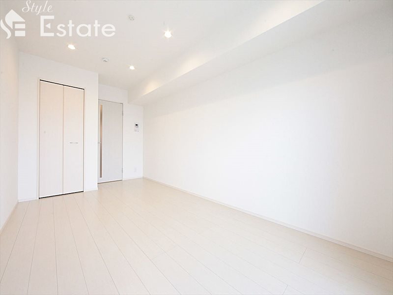 居室・リビング　内装