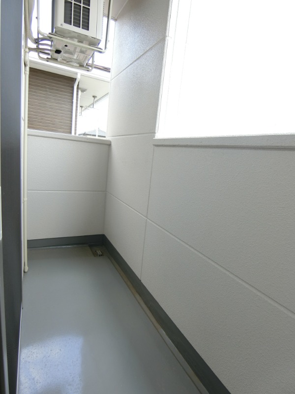 バルコニー　図面と現状に相違がある場合には現状を優先