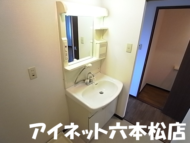 洗面設備　朝の支度にどうでしょうか？