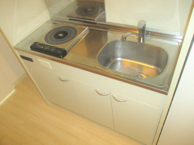 キッチン　収納