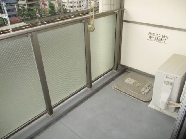 バルコニー　浴室