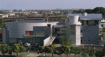 図書館　海老名市立有馬図書館（図書館）まで1774m