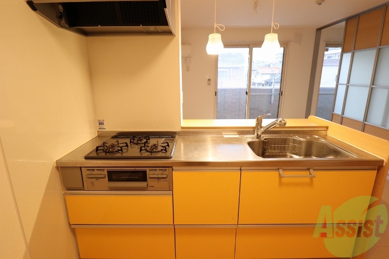 キッチン　嬉しい３つ口キッチン