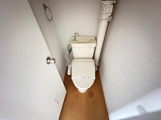 トイレ　※別部屋の写真です