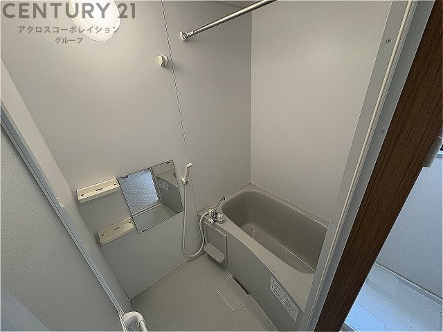 バス・シャワールーム　浴室乾燥機付き☆