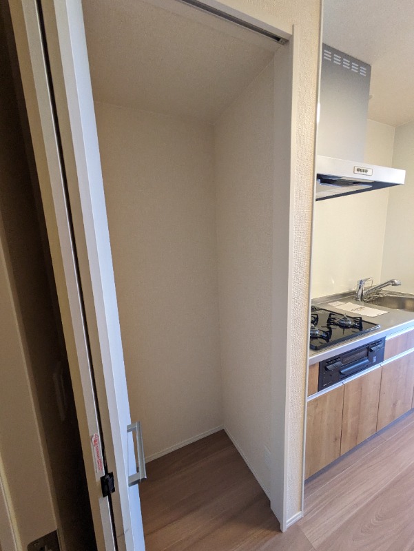 収納　図面と現状に相違がある場合には現状を優先