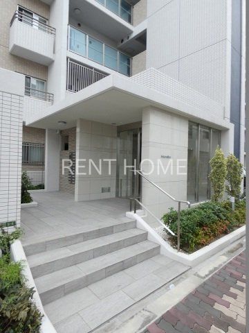 エントランス　オートロック完備