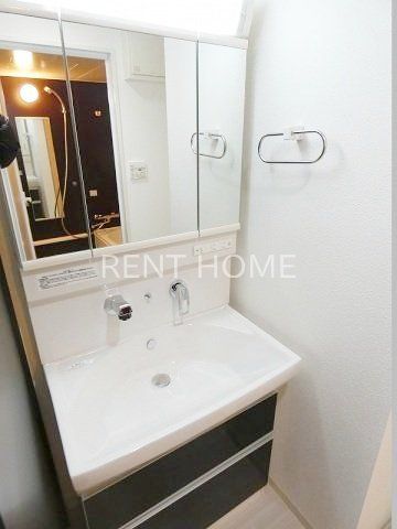 洗面設備　シャンプードレッサー