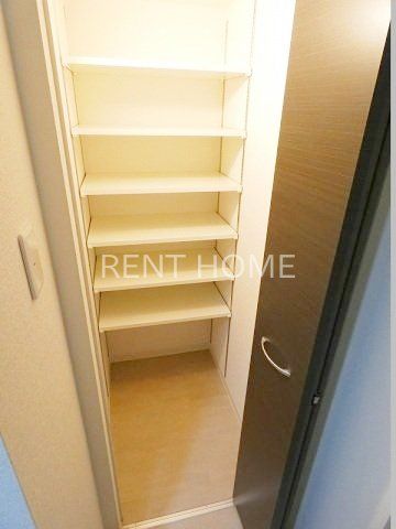 玄関　シューズインクローゼット