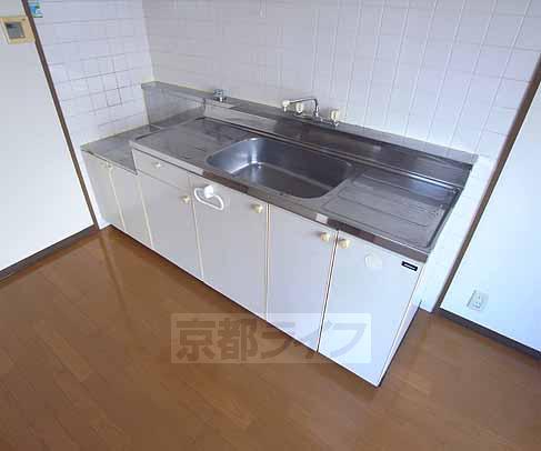 キッチン　キッチンです。