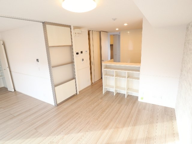 居室・リビング　ゆったり過ごせる居間です