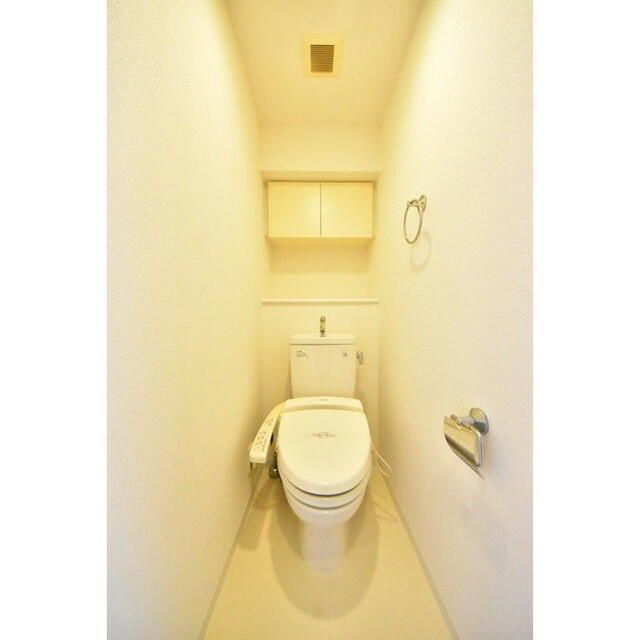 トイレ　落ち着いたトイレです