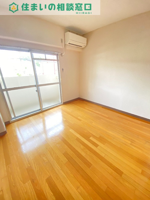 居室・リビング　同型