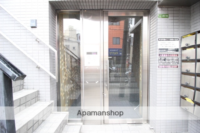 エントランス　当店専属物件です！現地待合せ対応可能です☆