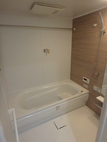 バス・シャワールーム　写真は同型タイプ