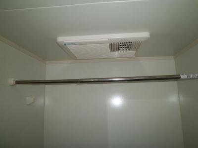 その他　浴室乾燥機。洗濯物を乾かせます。