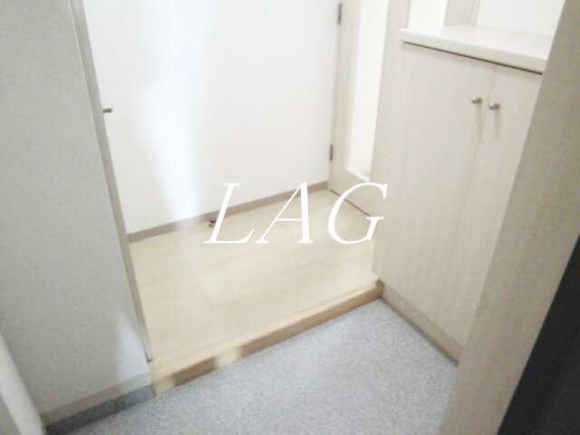 玄関　玄関です。