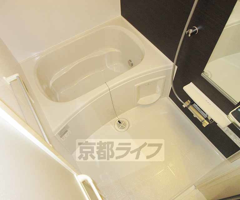 バス・シャワールーム　丁度いいサイズ感です