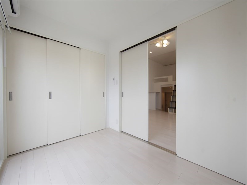 その他部屋・スペース　洋室4.1帖　クローゼット付（収納充実してます）