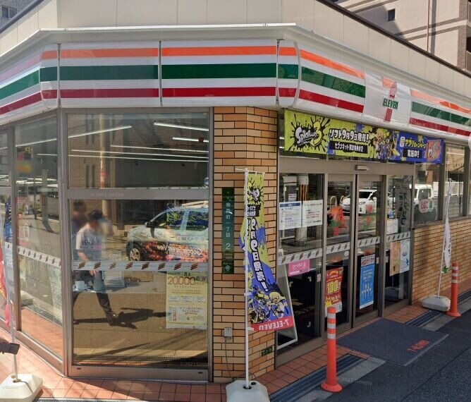 コンビニ　セブンイレブン大阪天神西町店（コンビニ）まで385m
