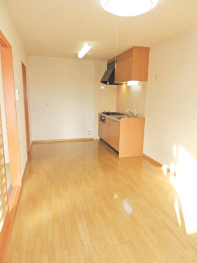 居室・リビング　使いやすい居間です