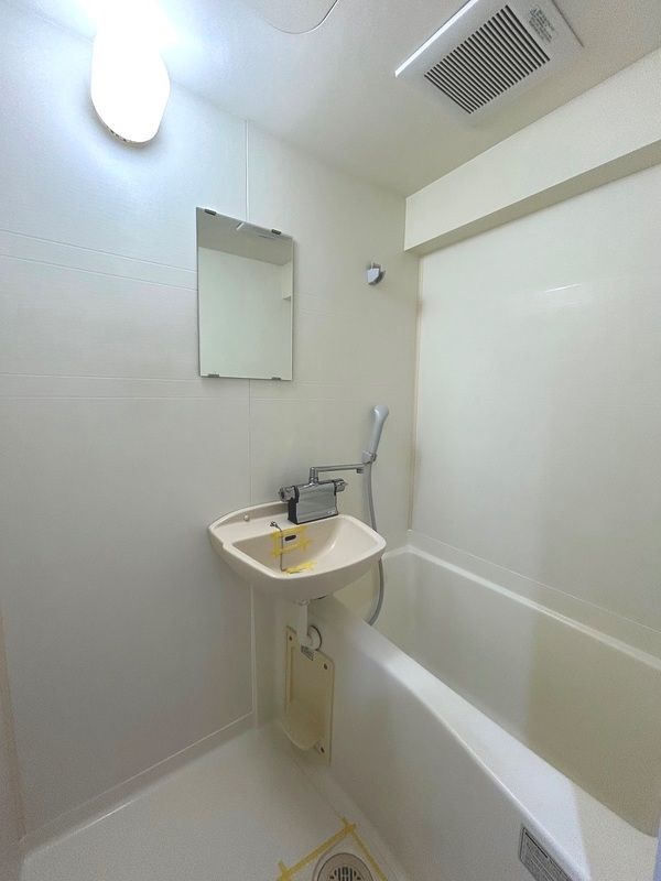 バス・シャワールーム　参考写真（同物件別部屋）