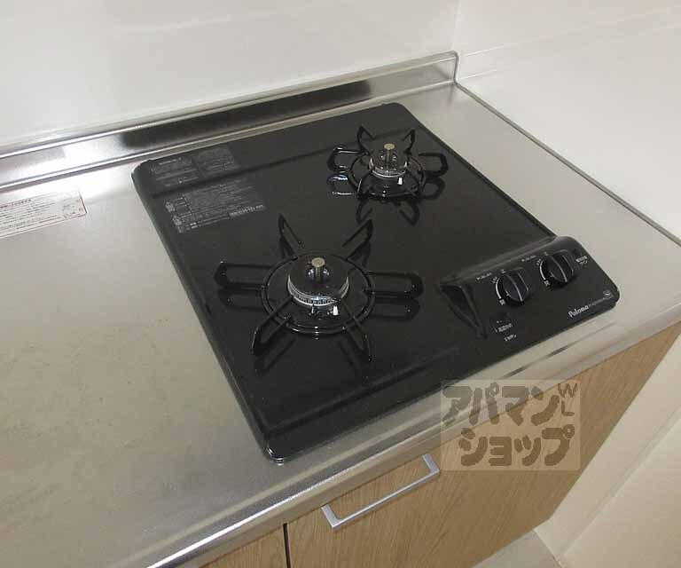 キッチン　２口コンロつき！