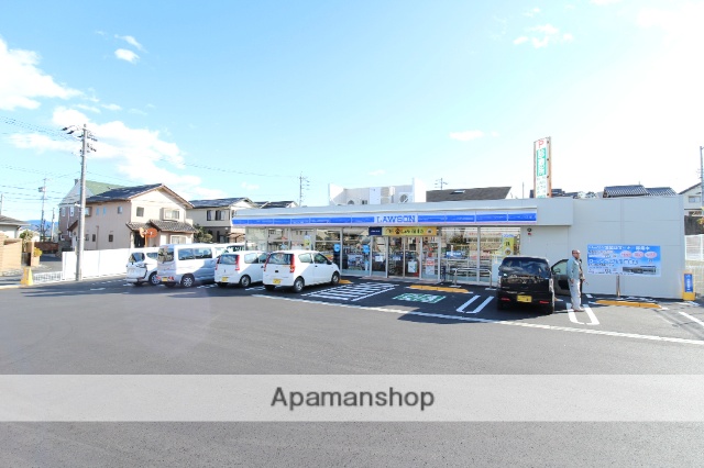 コンビニ　ローソン（コンビニ）まで1048m