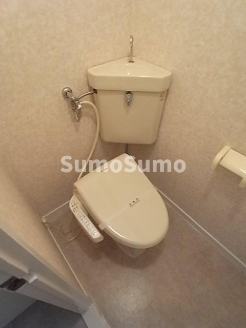 トイレ　落ち着いたトイレです