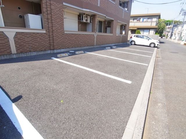駐車場　♪敷地内駐車場♪