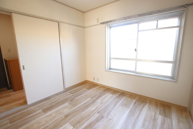 その他部屋・スペース　【リフォーム前のお写真】リフォーム後は和室から洋室へ変更。