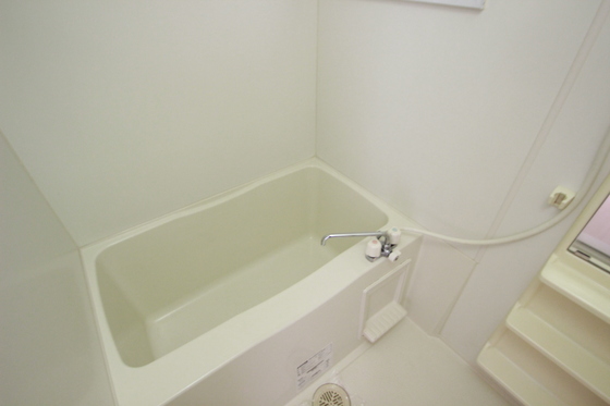 バス・シャワールーム　※別号室の写真です