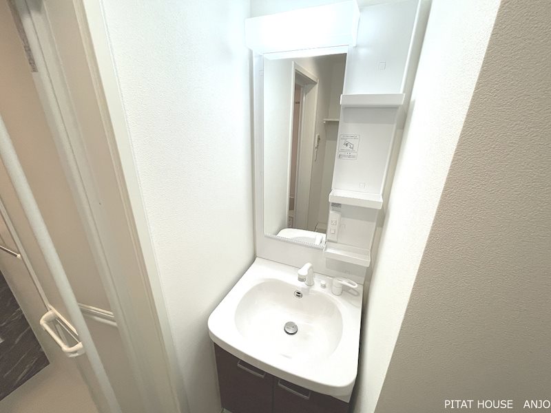 洗面設備　同物件別部屋