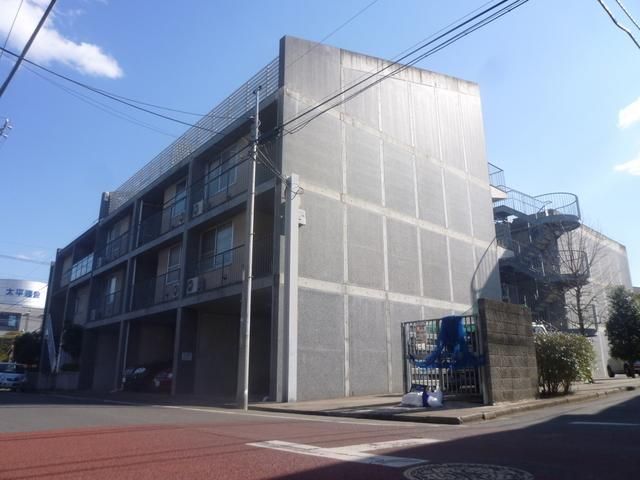 建物外観　★重厚感ありますね★