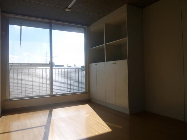 居室・リビング　★日当たり良好★