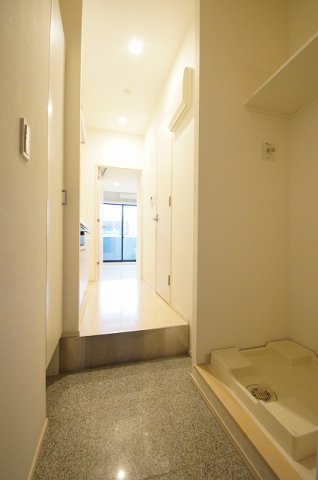 玄関　玄関から。