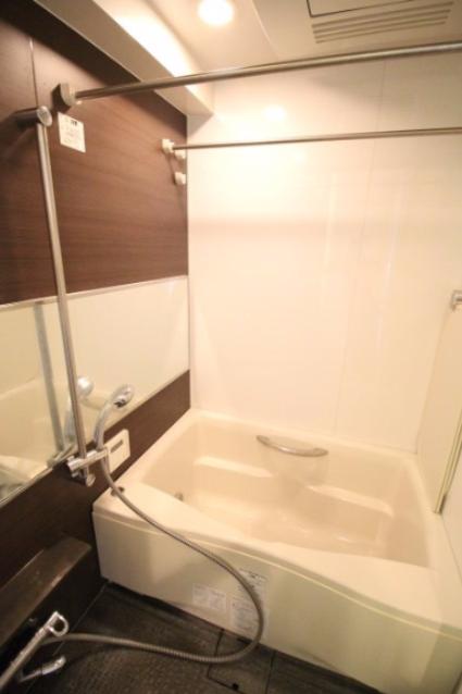 バス・シャワールーム　（別タイプ参考写真）ガーラ・レジデンス文京白山　文京区白山5