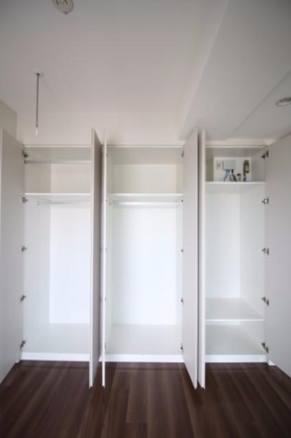収納　（別タイプ参考写真）ガーラ・レジデンス文京白山　文京区白山5