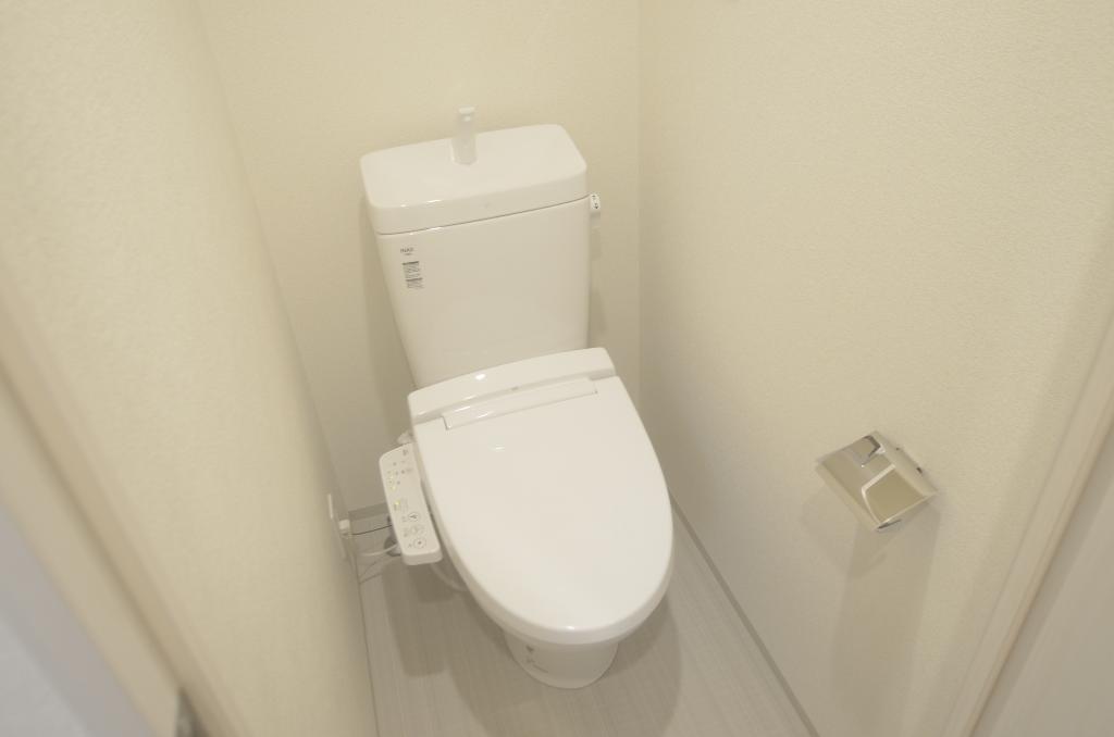 トイレ　シャワー付トイレ